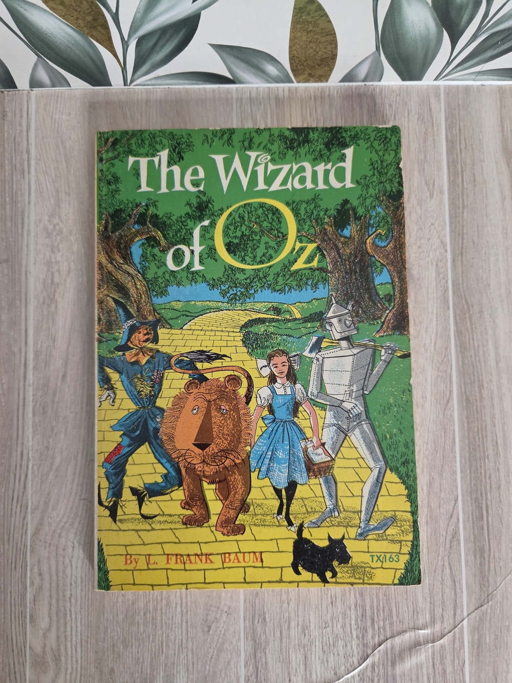 Vintage 1974 The Wizard of Oz Paperback L Frank Baum Scholastic TX163 Granger